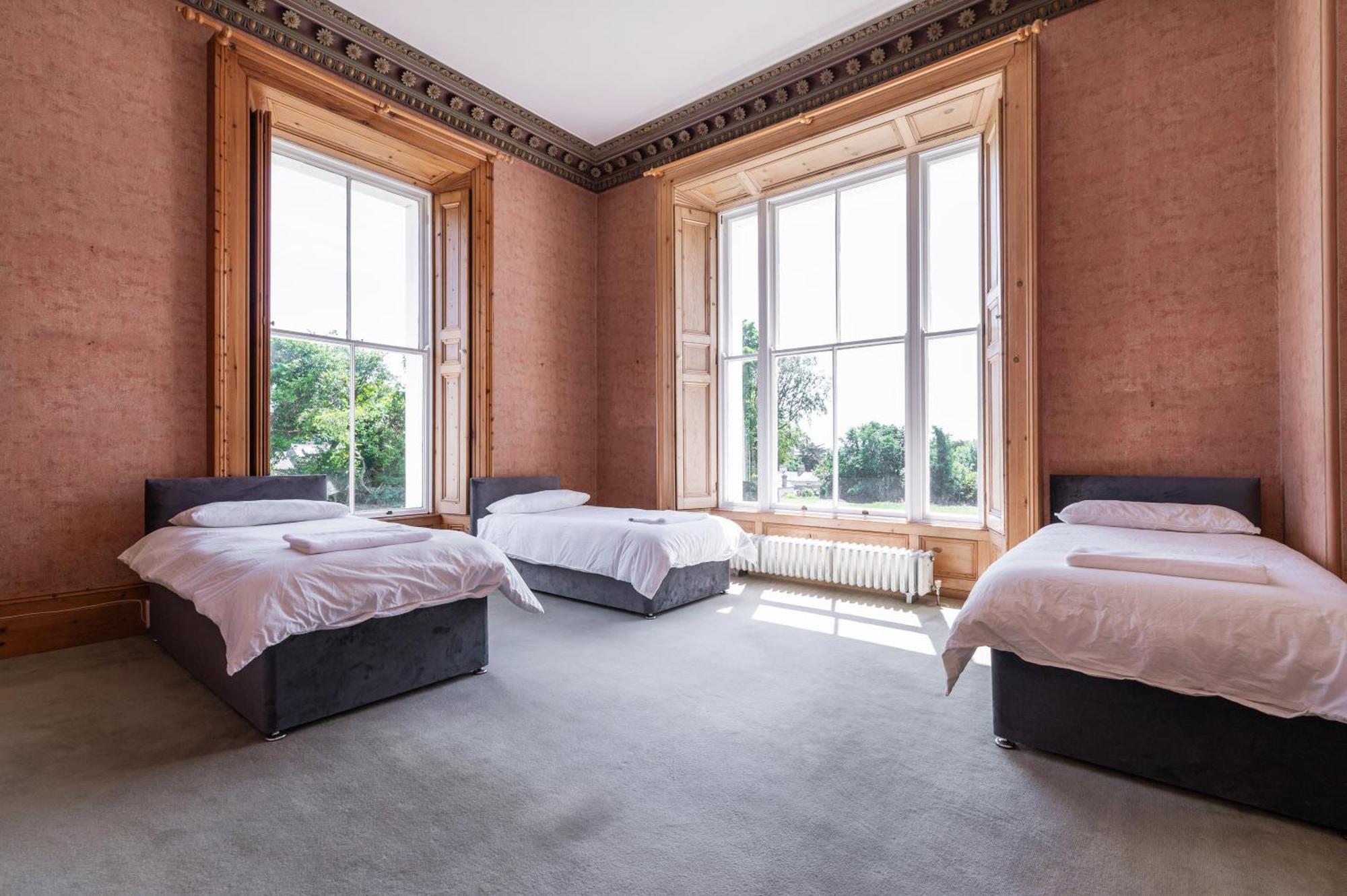 Montebello House Dublin Exterior photo